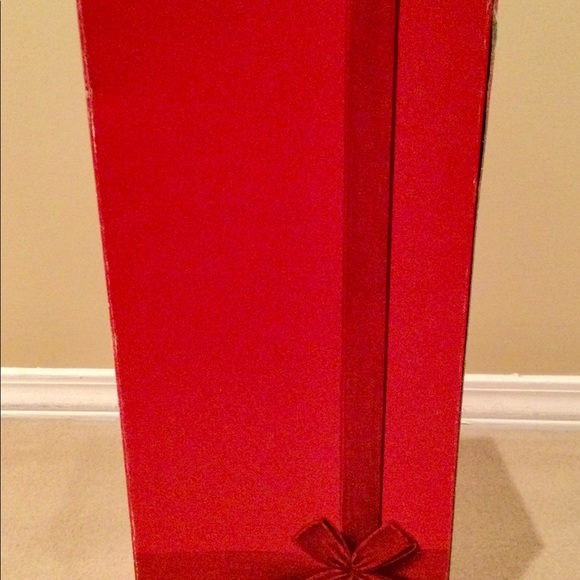 Stupsi collectable porcelain baby - Picture 5 of 5